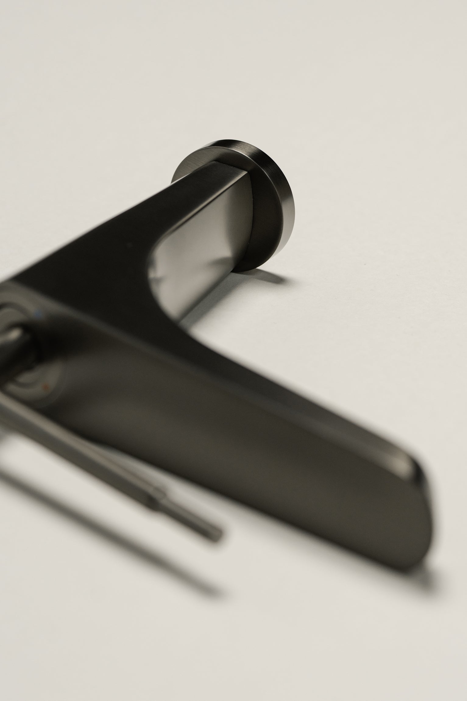 TEC GUN METAL