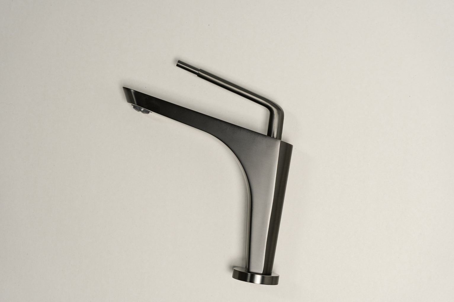 TEC GUN METAL
