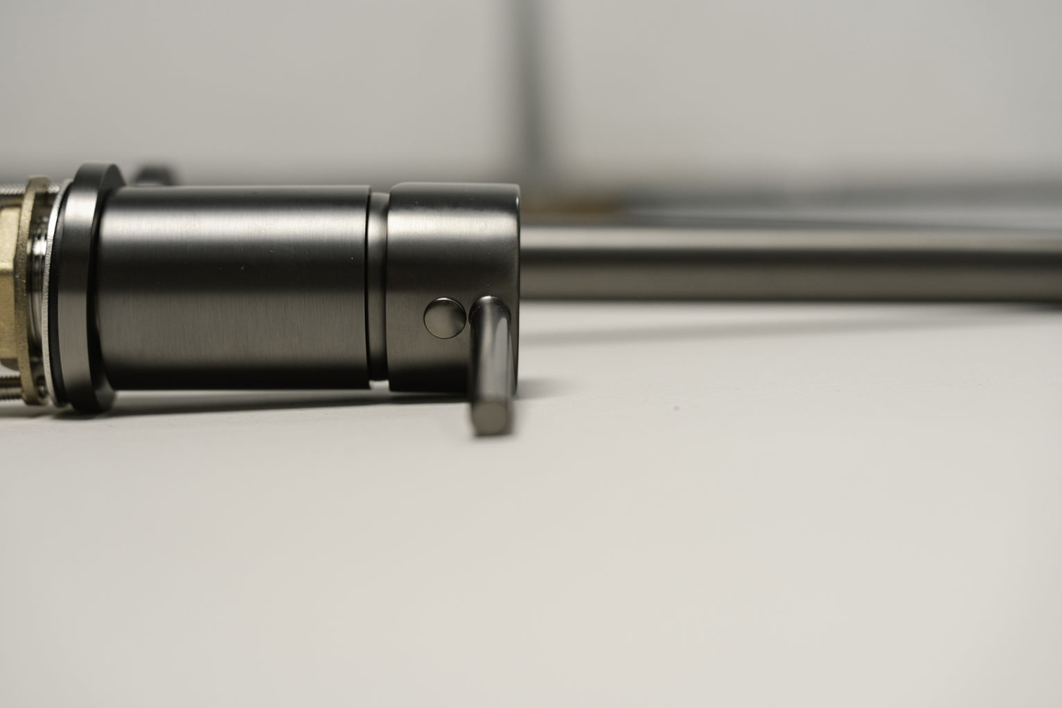 UNI GUN METAL