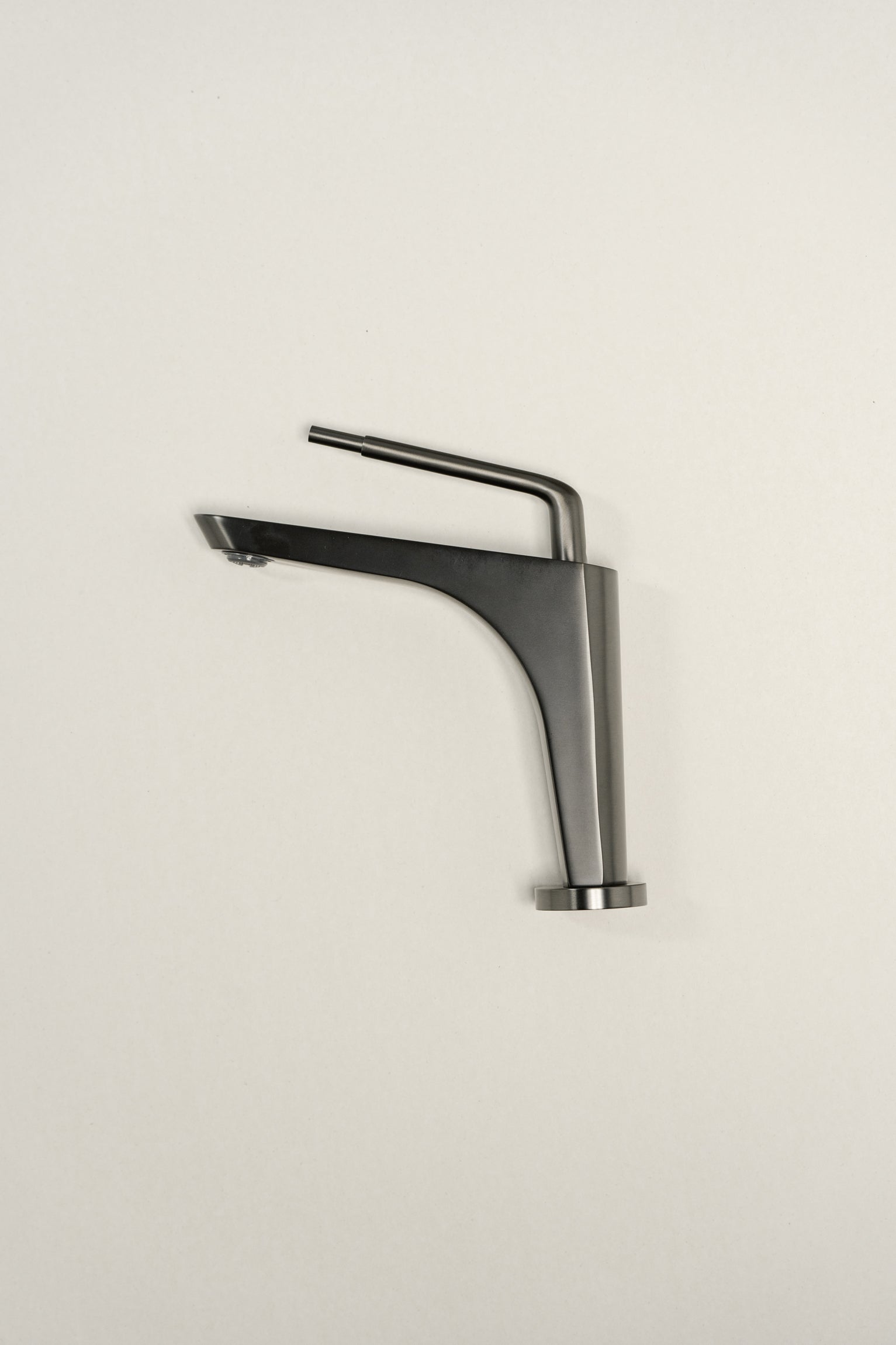 TEC GUN METAL