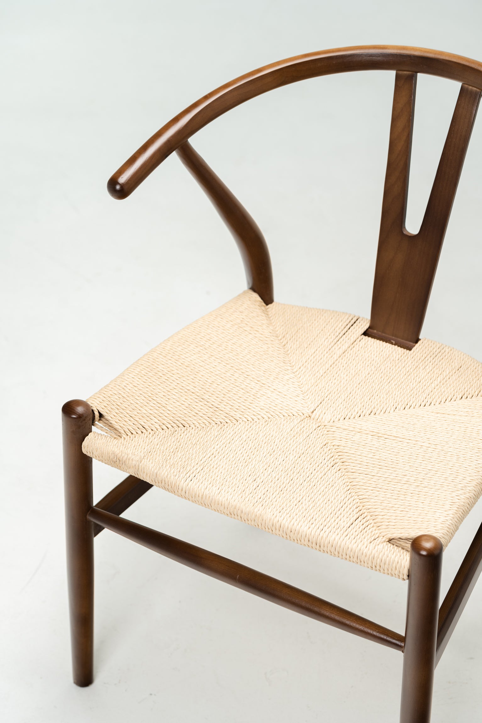 Silla Wishbone Café