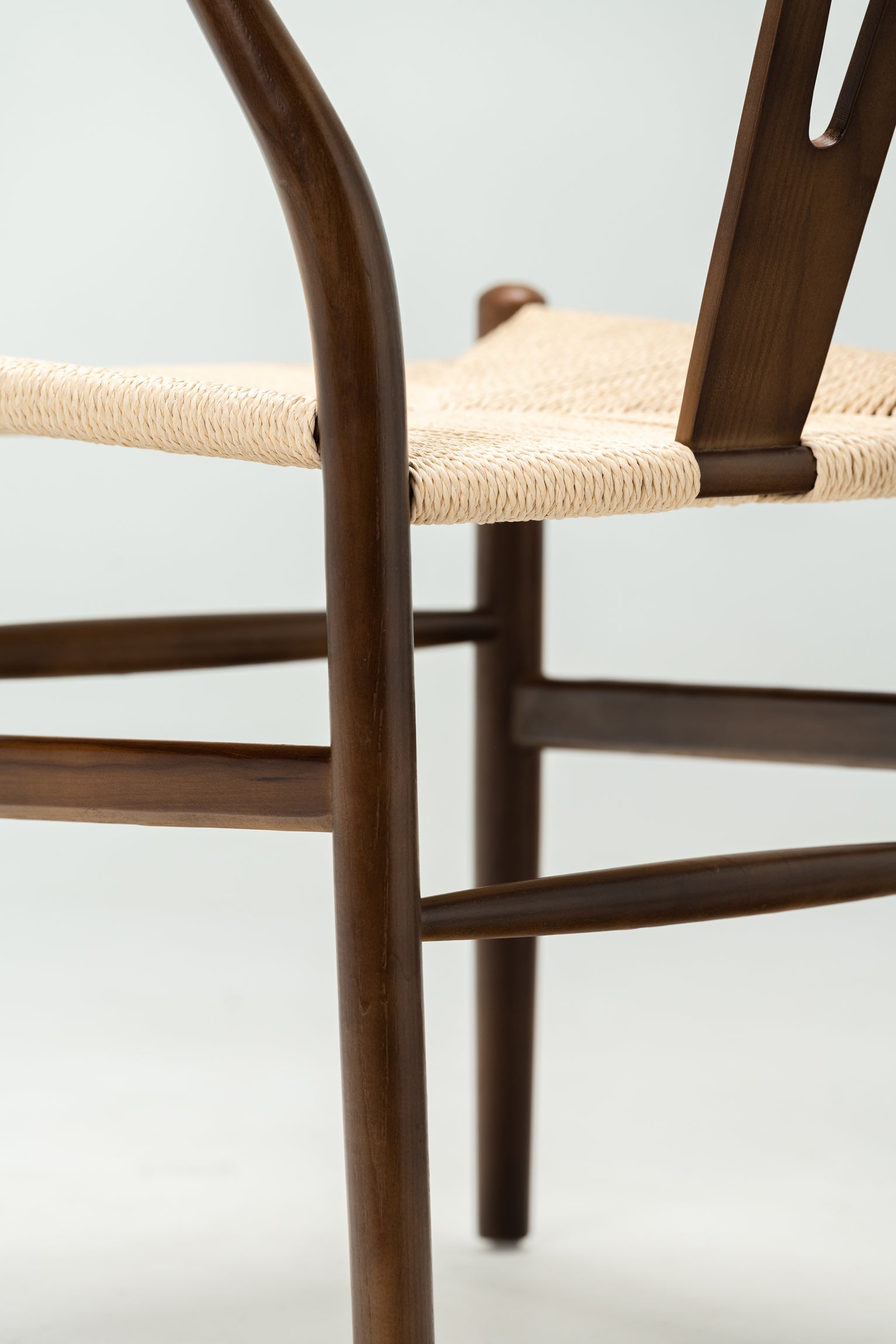 Silla Wishbone Café